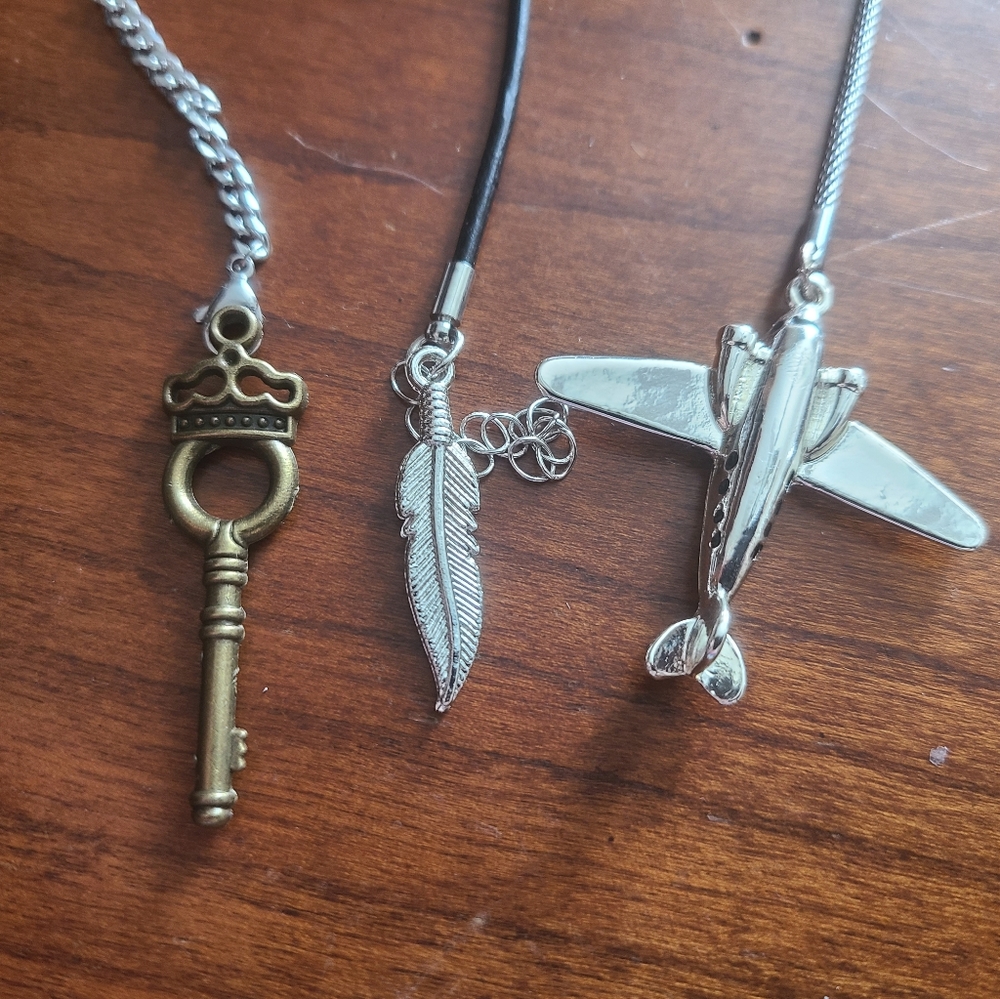 Dress pulls - Picture 3 of 15
